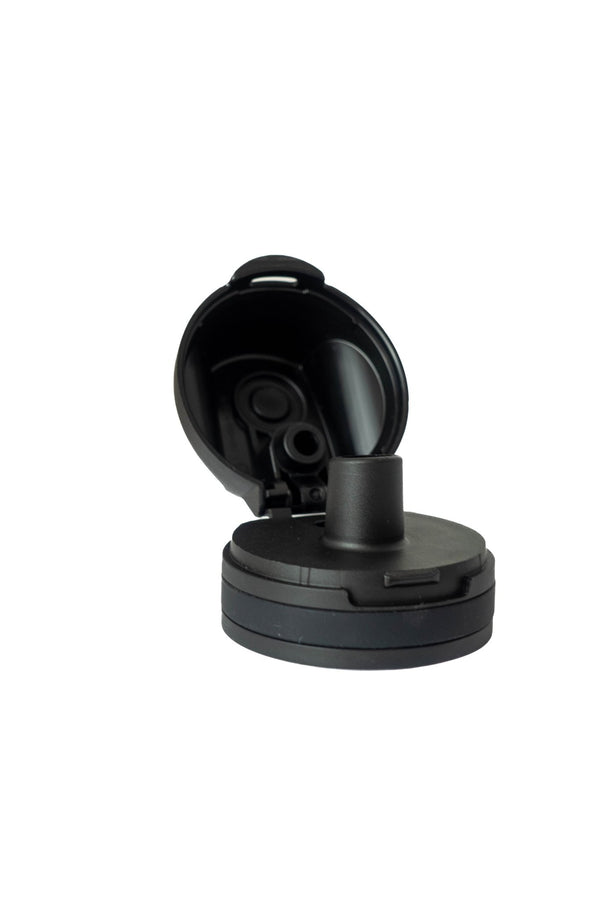 water to go black lid - open